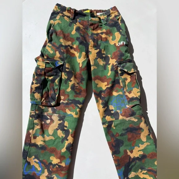 $505 Off White Kids Boys Camo Camouflage Print Khaki Cargo Pants Trousers Size 6